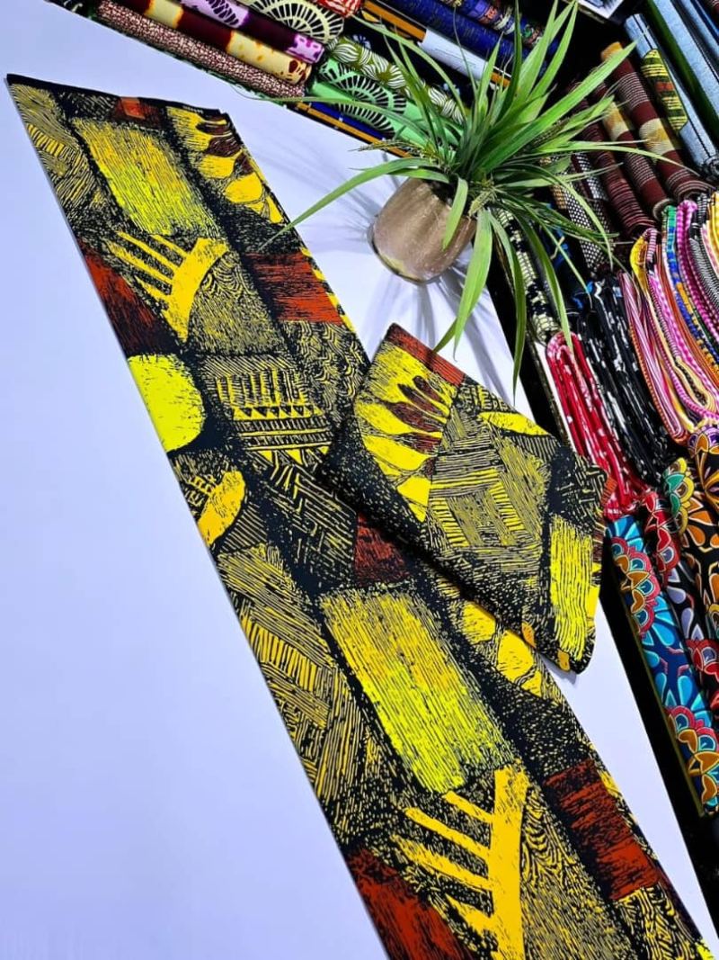 Zuri Ankara Wrap blouse alternate image