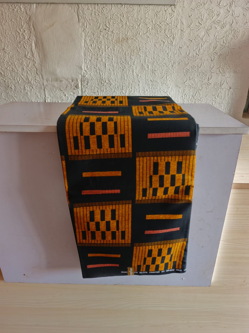 Tuoyo Men’s Ankara Set alternate image